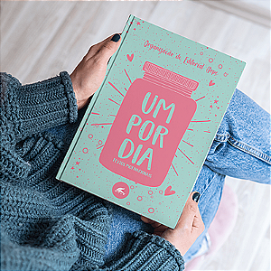 UM POR DIA