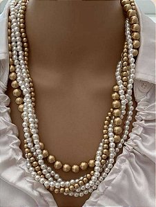 Colares pérolas