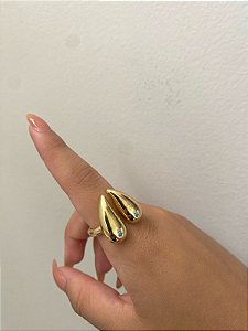 Anel de coração dourado