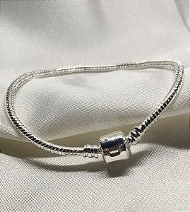 Pulseira para berloque com extensor