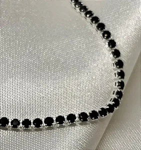 Pulseira riviera preta