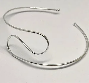 Bracelete curvas