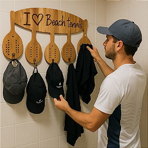 Cabideiro de Madeira Teka para Vestiário de Beach Tennis - Com Design Exclusivo e Funcionalidade para Roupas e Acessórios
