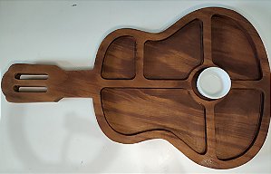 Petisqueira em formato de violão