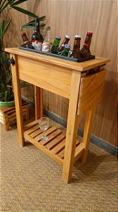Mesa Cooler de Madeira com Suporte Retrátil