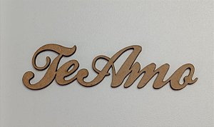NOME EM MDF 2,5MM "TE AMO". CORTE A LASER.
