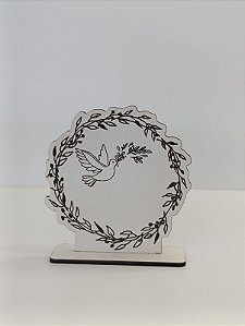 TOTEM Nº 2 EM MDF BRANCO 3MM. CORTE E GRAVAÇÃO A LASER.
