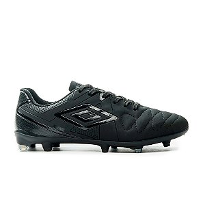 Chuteira Umbro Campo Attak Eternal Masculina Preto Preto