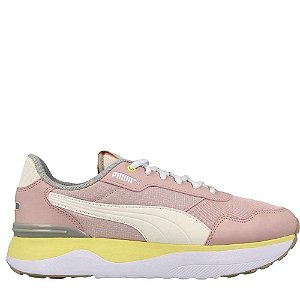 Tênis Puma R78 Voyage Rosa