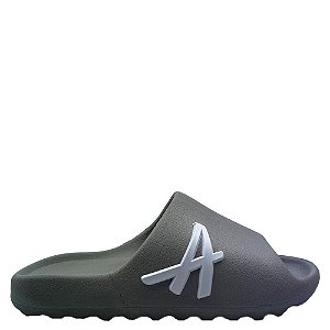 Chinelo Approve Slide Pillow Only Unissex Cinza Branco