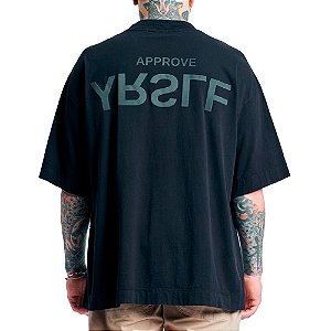 Camiseta Huge Approve Yrslf Inverse Preta