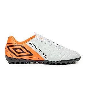 Chuteira Umbro Society Masculina Fifty VI League Branco, Laranja e Preto