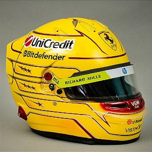Capacete Lewis Hamilton Ferrari 2025