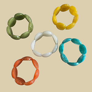 Bracelete em resina