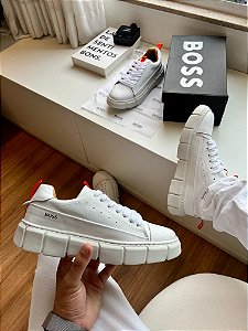 SAPATENIS BOSS COURO 38 AO 43