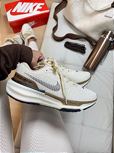 TÊNIS NIKE INVINCIBLE 34 AO 39