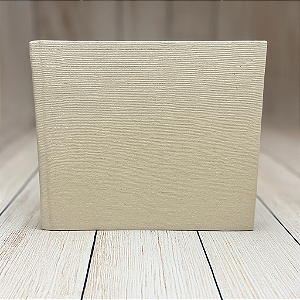 Capa em linho com hot stamping