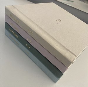 Álbum Premium - Capa em linho com hot stamping