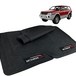 Jogo de Tapete Pajero Sport 2000 a 2005 Borracha Com Logo