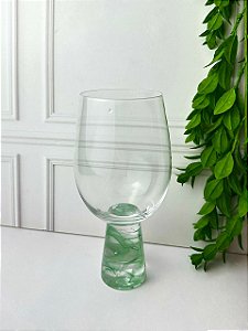 Taça Vidro Transparente Base Verde 400ml