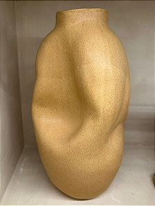 Vaso decorativo Mart M em cerâmica.