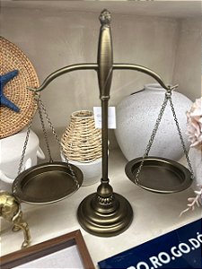 Balança decor metal ouro velho