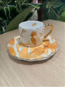 Xícara chá voldor laranja