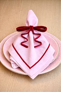 Porta guardanapo laço veludo duplo cereja