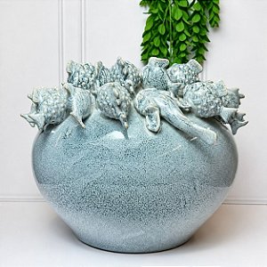 Vaso decorativo cerâmica relevo peixe bege