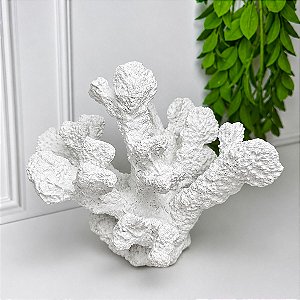 Escultura coral em resina branco