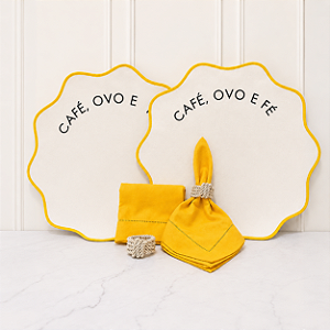 Kit mesa posta "café ovo e fé" (compre por número de lugares)