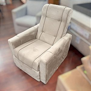 POLTRONA ESSENCE VELUDO DELUXE BEGE