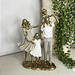 Estatueta Família Decorativa Dourada - 20x9x28,5cm