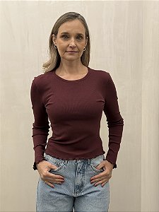 Blusa Malha Canelada Acabamento No Overloquinho