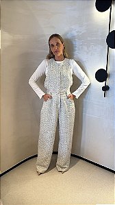 Jardineira Pantalona Tweed Com Botões