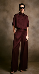 Camisa Cropped Com Botão Forrado