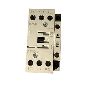 Contator Tripolar 17a 220v Xtce018c01 Dilm17-01 Eaton