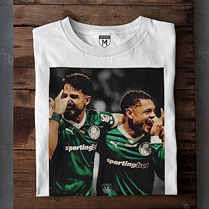 Vitor Roque e Flaco López