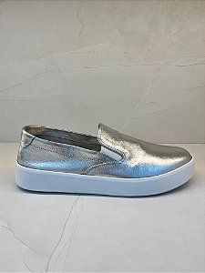 Tênis Slip On Feminino Prata em Couro Lialine