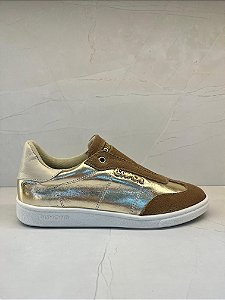 Tênis Casual Feminino Dumond em Couro Metalizado Dourado e Camurça Sem Cadarço