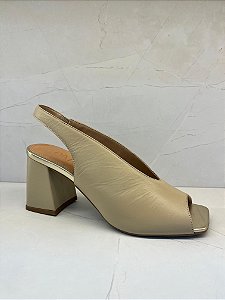 Peep Toe Slingback Paraonda em Couro Nude com Metalizado