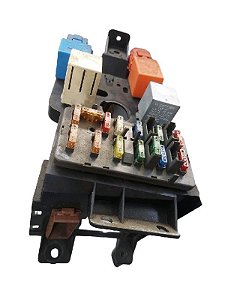 CAIXA FUSÍVEIS RELÉS | 106 SOLEIL 1998