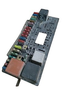 CAIXA DE FUSÍVEIS | PARATI CL 1.6 1994