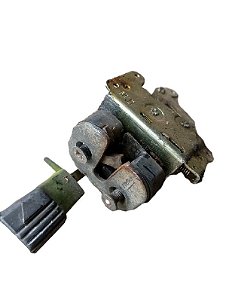 FECHADURA PORTA DIREITA | PREMIO S 1987