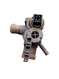 CAVALETE D'ÁGUA | GOLF GL 1995