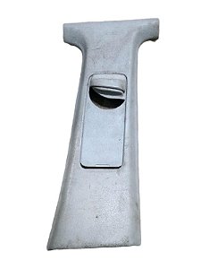 MOLDURA SUPERIOR CENTRAL DIREITA | GOLF GL 1996