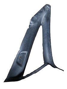 MOLDURA ESQUERDA COLUNA TRASEIRA | TEMPRA IE 1995