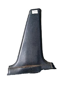 MOLDURA INFERIOR COLUNA CENTRAL DIREITA | POLO CLASSIC 1.8 1997
