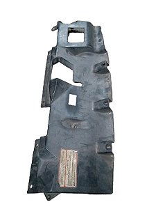 DEFLETOR SUPERIOR DO RADIADOR | ESCORT SW 1998