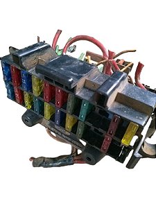 CAIXA DE FUSÍVEIS | KA 1998-1999